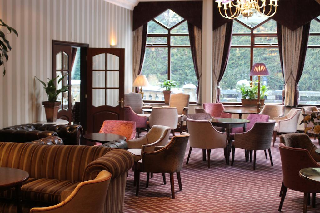 Oakwood Hall Hotel Bingley Extérieur photo