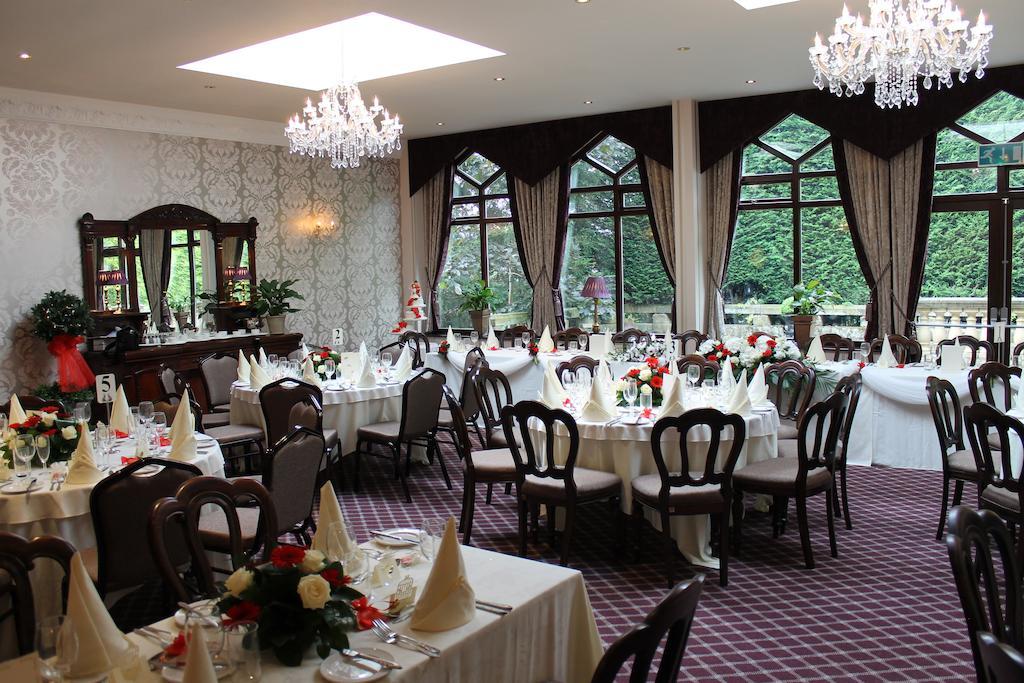 Oakwood Hall Hotel Bingley Extérieur photo