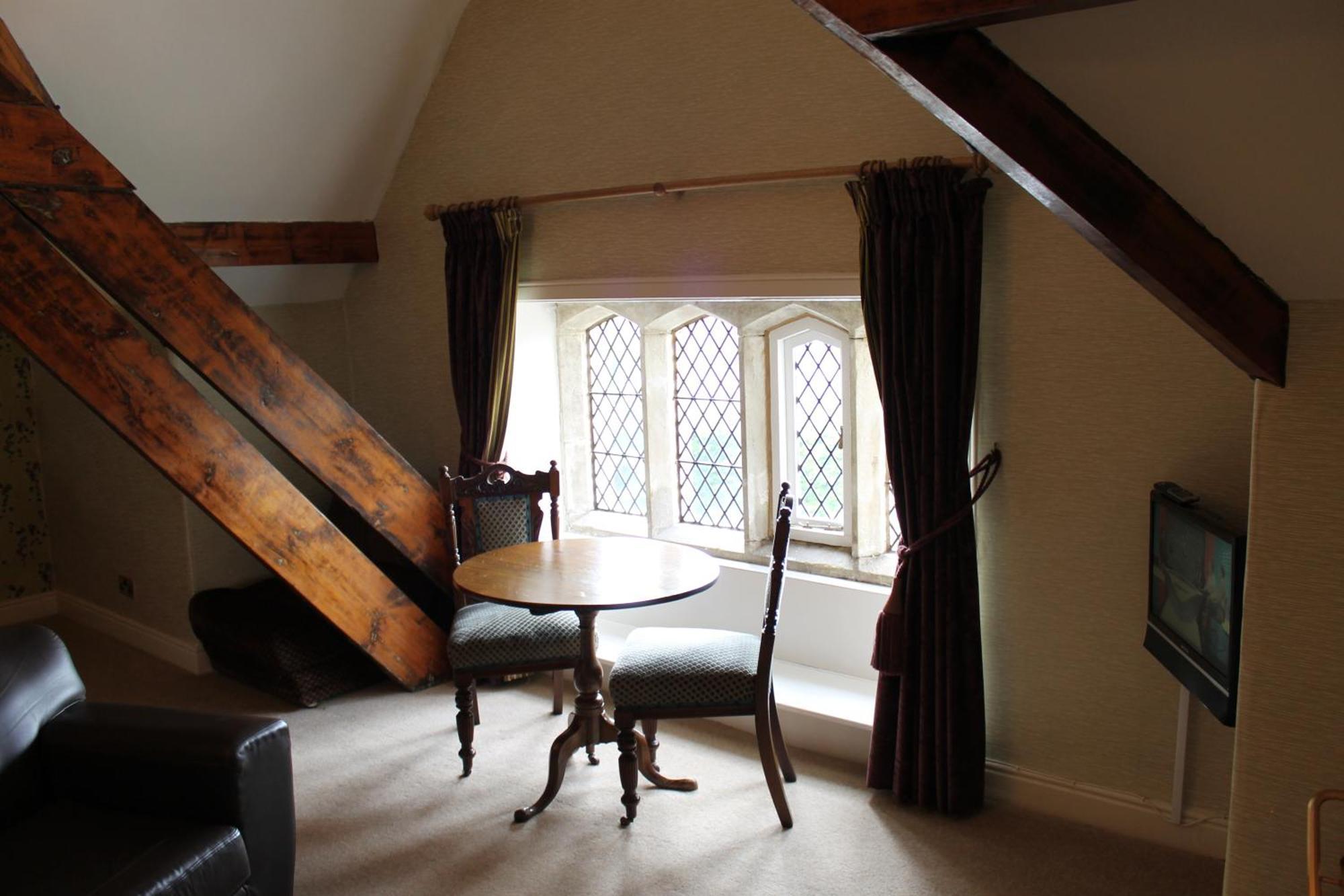 Oakwood Hall Hotel Bingley Extérieur photo