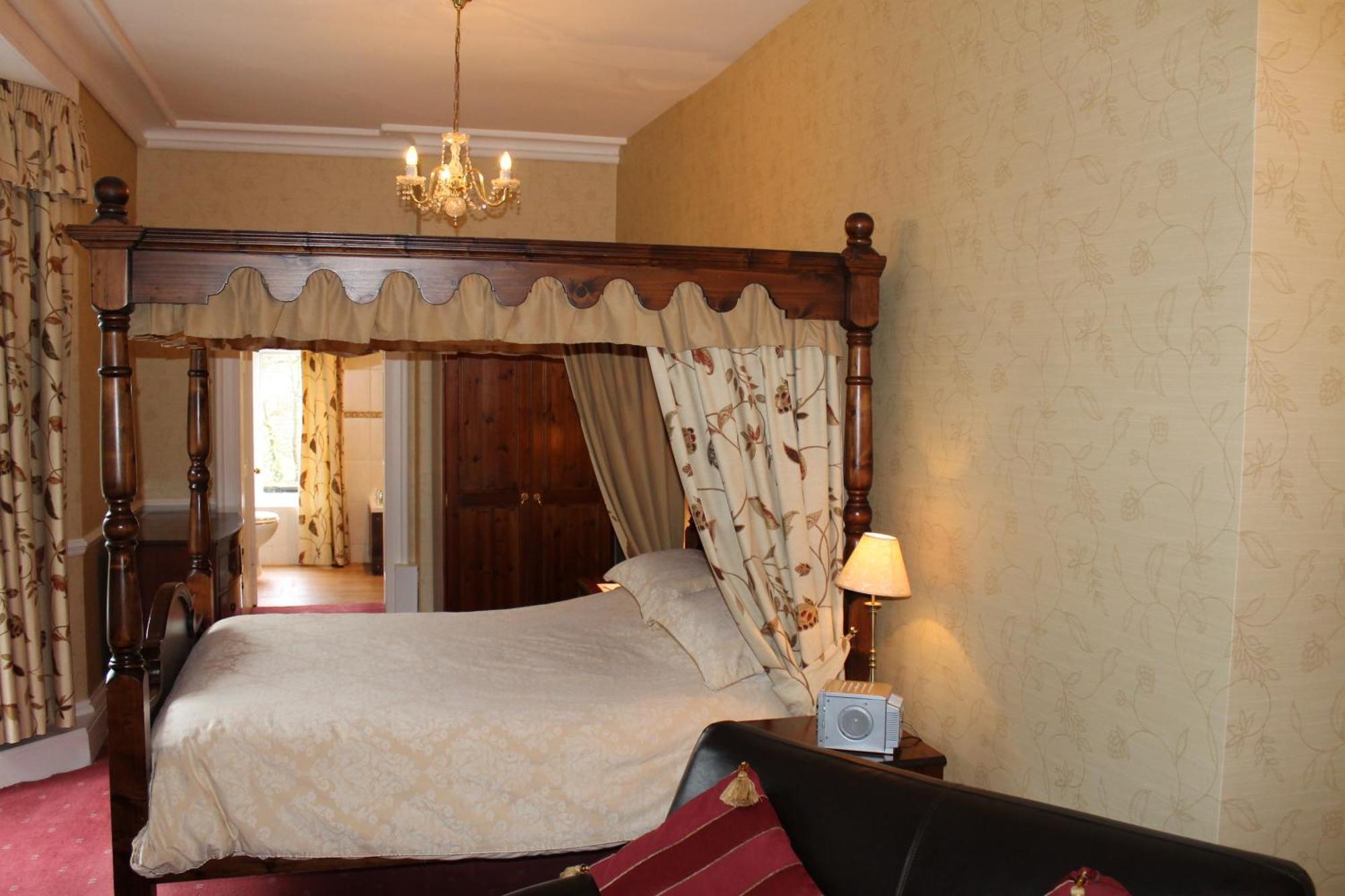 Oakwood Hall Hotel Bingley Extérieur photo