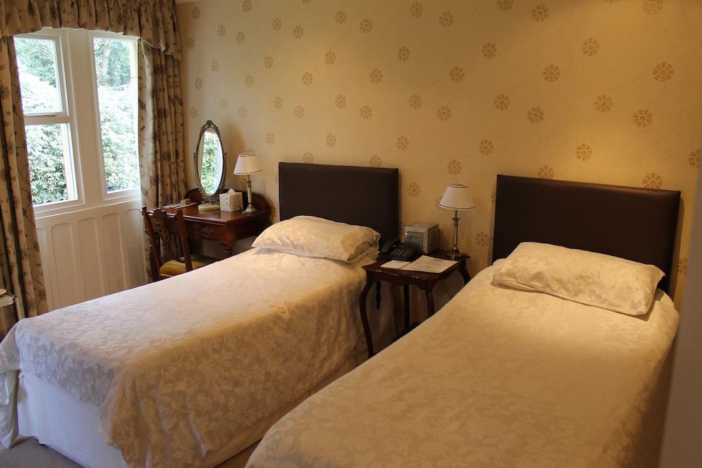 Oakwood Hall Hotel Bingley Chambre photo